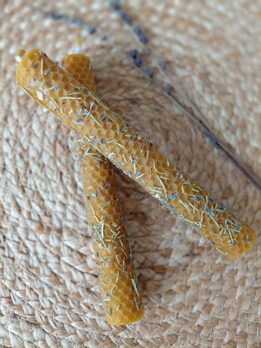 Vela de Miel para equilibrar tu energía con Lavanda y Romero